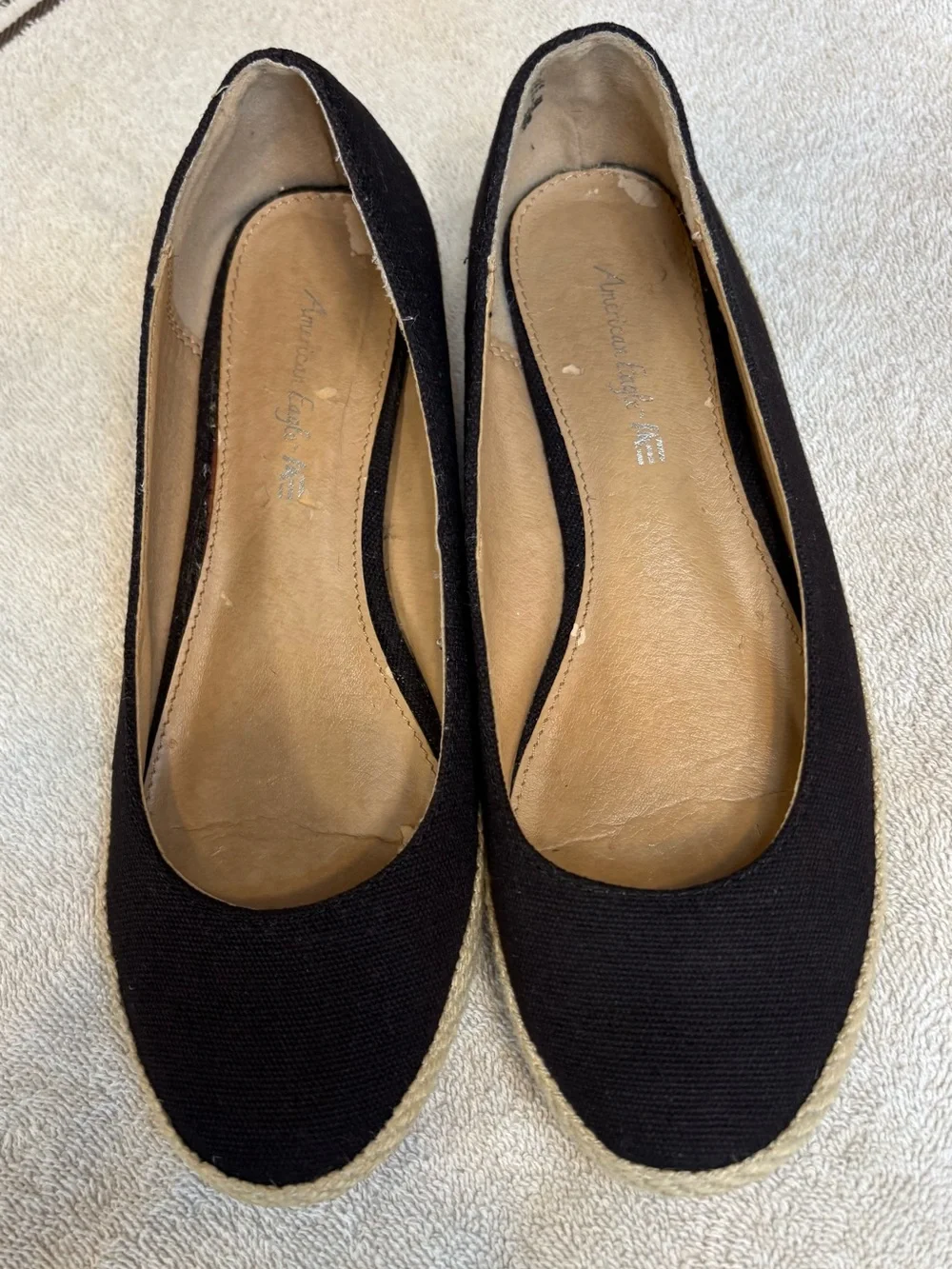 American Eagle Espadrille.  Adaptable for just about any occasion! size 7.5